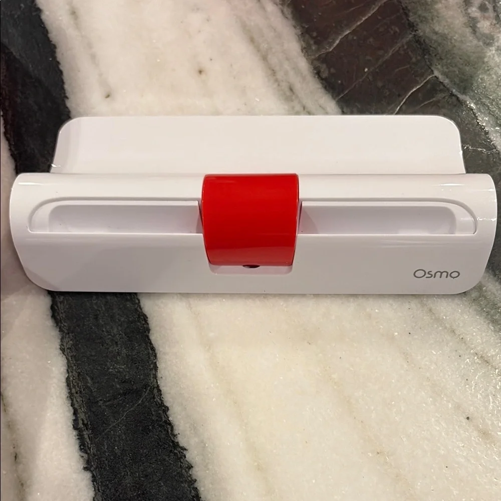 LIKE NEW OSMO BASE - ADJUSTABLE TO IPAD AIR/MINI/9.7 PRO - HAVE GAMES TOO!